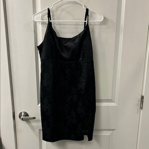 Women’s Wild Fable Black Floral Silk Spaghetti Strap Mini Dress (Large)